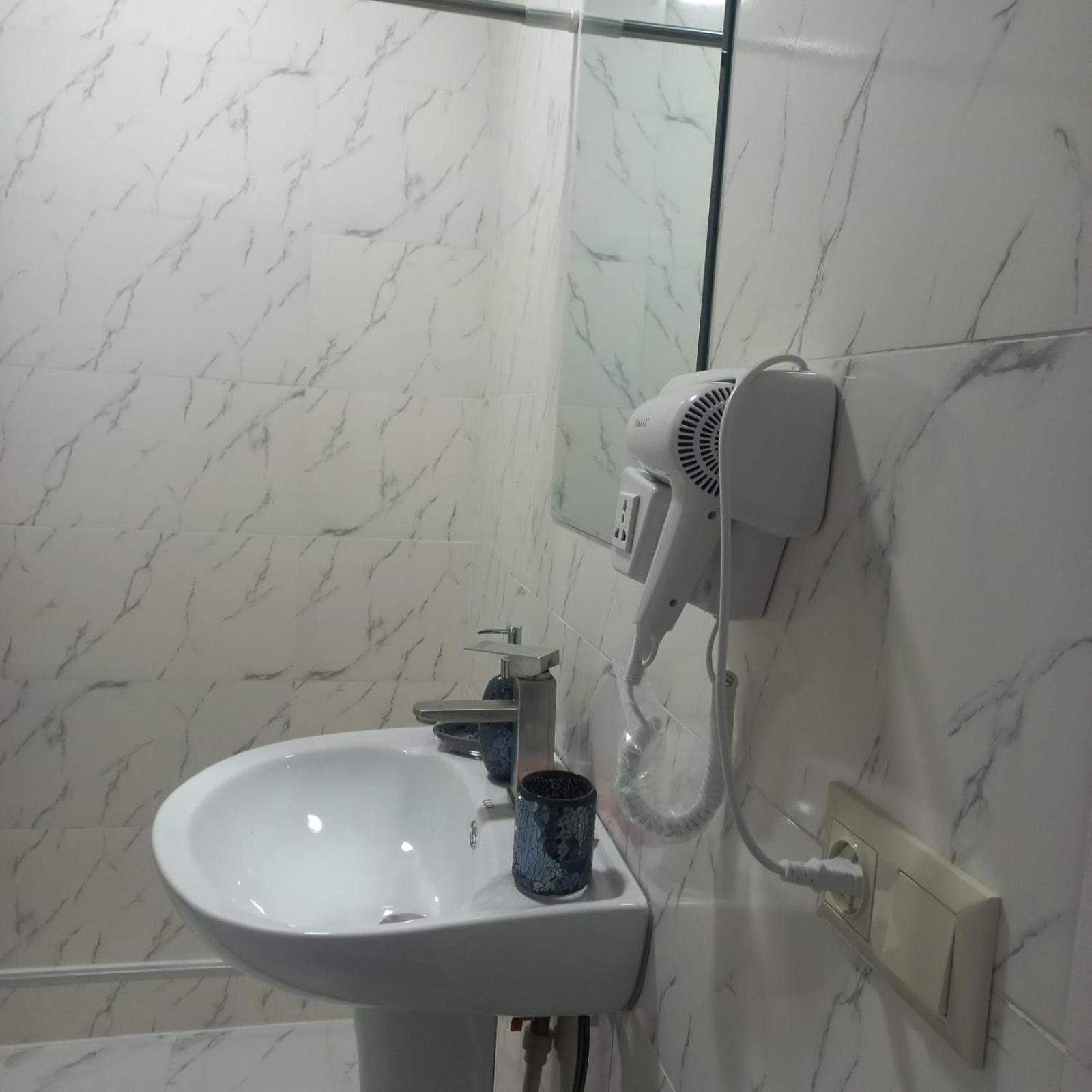 Ira & Vaso'S Guest House Borjomipark Номер фото