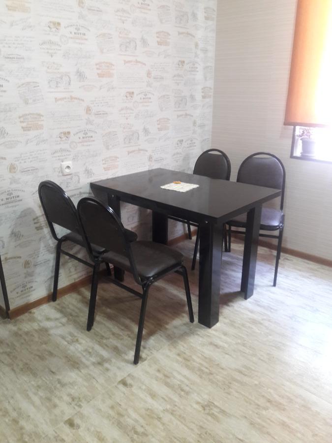 Ira & Vaso'S Guest House Borjomipark Экстерьер фото